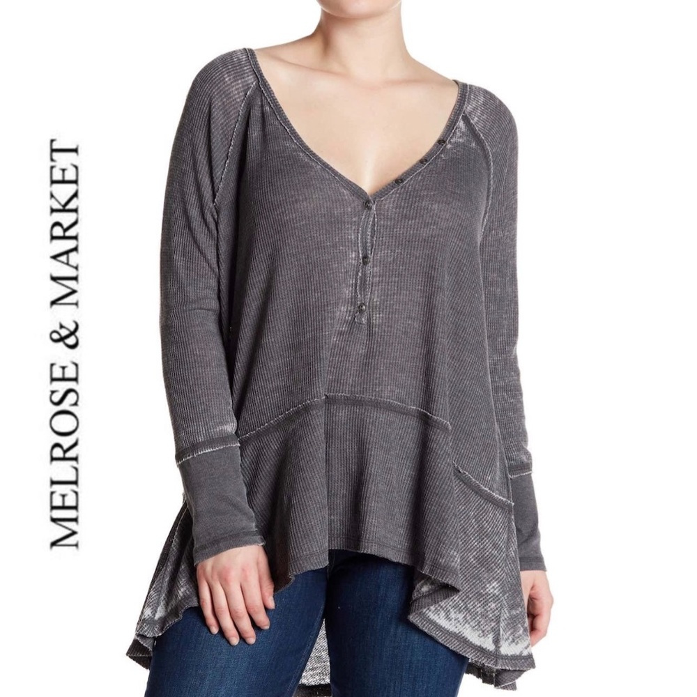 Melrose & Market V-Neck Waffle Knit Hi-Lo Henley